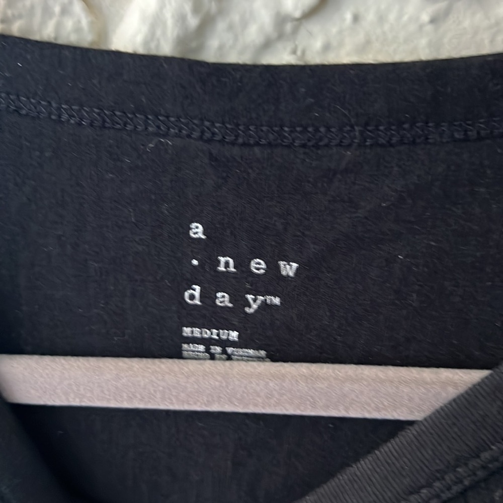 Black Ribbed Tee - Picture 2 of 3
